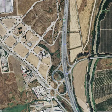 Foto del inmueble Garaje de 26m2 en SALTERAS, SEVILLA