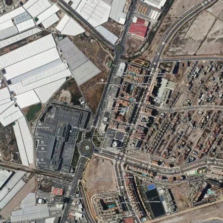 Foto del inmueble Piso de 104m2 en ROQUETAS DE MAR, ALMERÍA