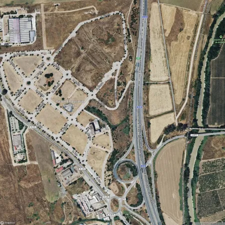 Foto del inmueble Garaje de 24m2 en SALTERAS, SEVILLA