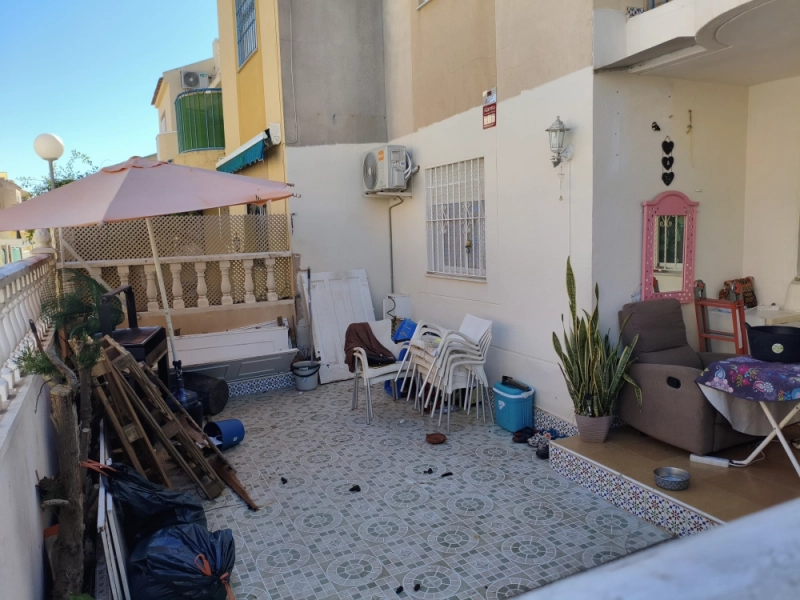 Foto del inmueble Piso de 54m2 en TORREVIEJA, ALICANTE