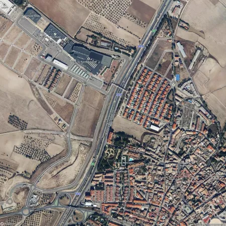 Foto del inmueble Garaje de 131m2 en OLIAS DEL REY, TOLEDO