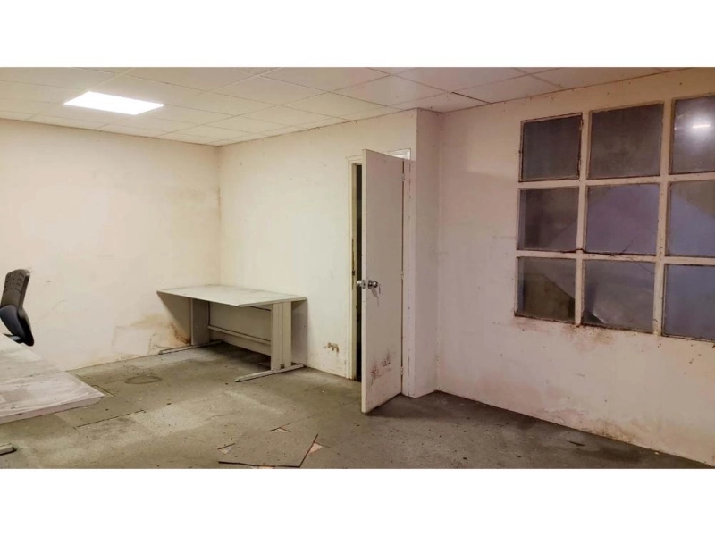 Foto del inmueble Amplio local en venta en Barcelona