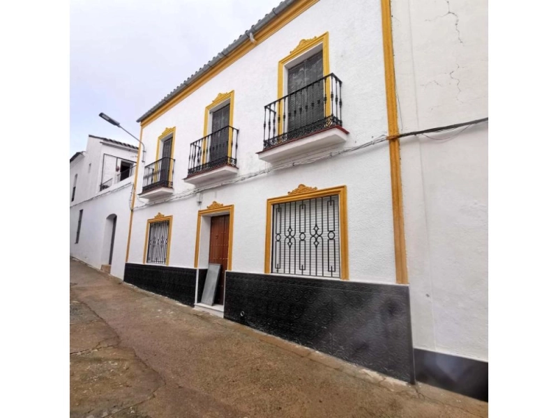 Foto del inmueble Casa en venta en Fuentes de León (Badajoz)