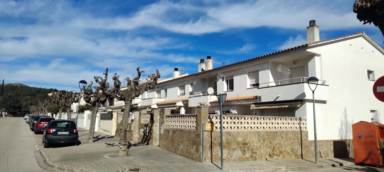 Foto del inmueble Casa de 152m2 en CANYELLES, BARCELONA