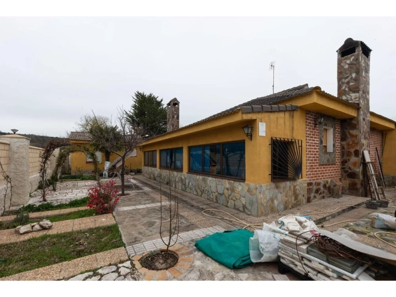 Foto del inmueble Chalet en venta en Villabañez, Valladolid