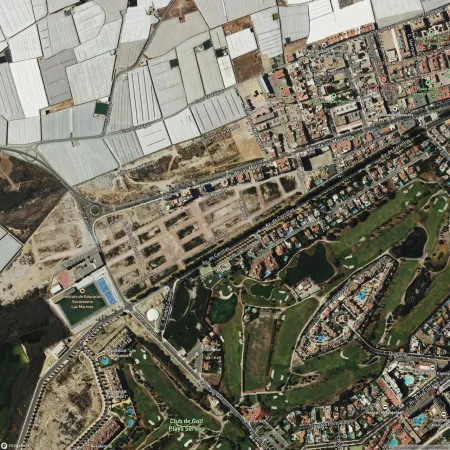 Foto del inmueble Garaje de 41m2 en ROQUETAS DE MAR, ALMERÍA