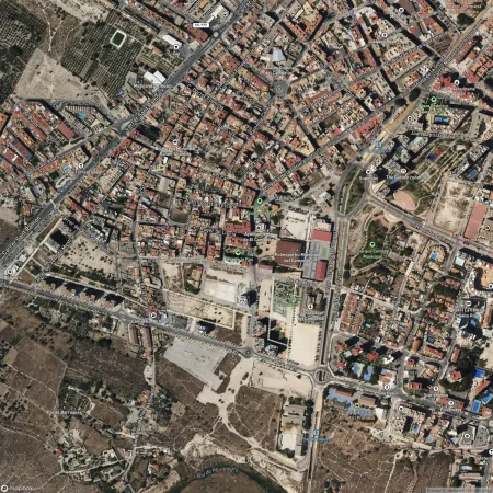 Foto del inmueble Garaje de 38m2 en EL CAMPELLO, ALICANTE