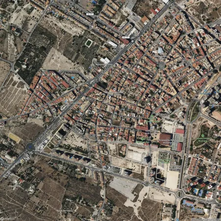 Foto del inmueble Garaje de 35m2 en EL CAMPELLO, ALICANTE