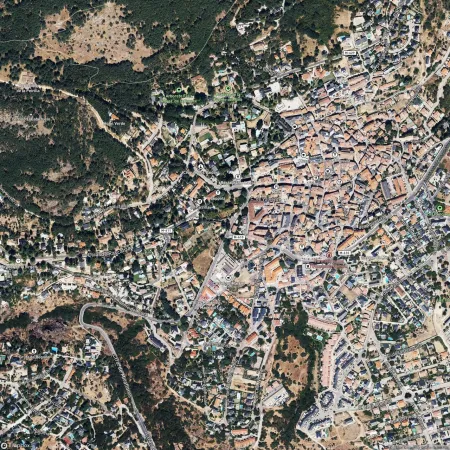 Foto del inmueble Singular de 205m2 en MIRAFLORES DE LA SIERRA, MADRID