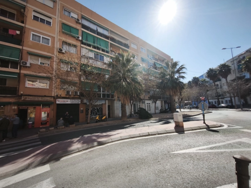 Foto del inmueble Piso de 85m2 en ALICANTE/ALACANT, ALICANTE