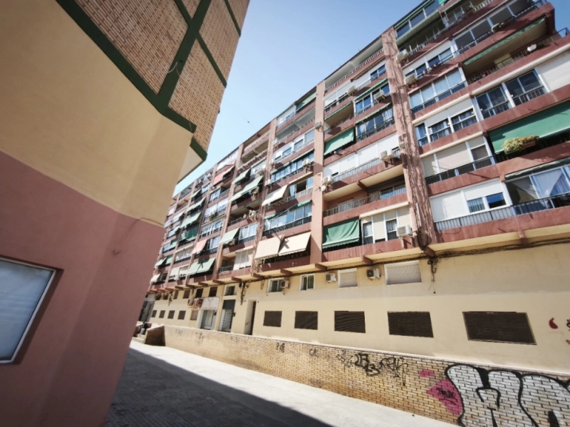 Foto del inmueble Piso de 80m2 en ALICANTE/ALACANT, ALICANTE