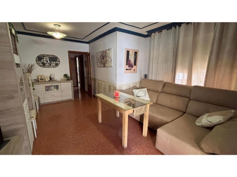 Foto del inmueble Piso en venta en Miralbaida, Parque Azahara, Córdoba