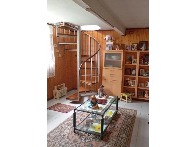 Foto del inmueble Chalet en venta en Portelo-Beade, Vigo