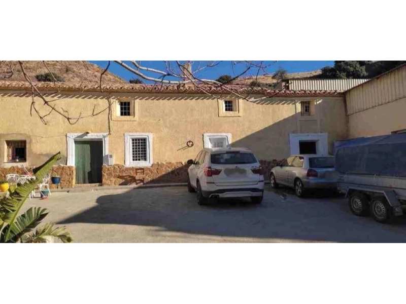 Foto del inmueble Finca rústica residencial con explotación ganadera en Vélez-Rubio (Almería)