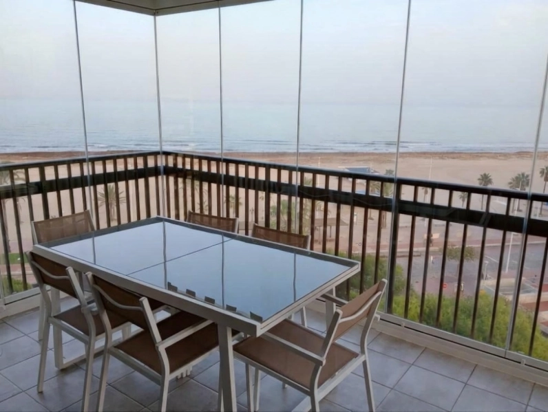 Foto del inmueble Piso en venta en primera línea de playa en Gandía (Valencia)