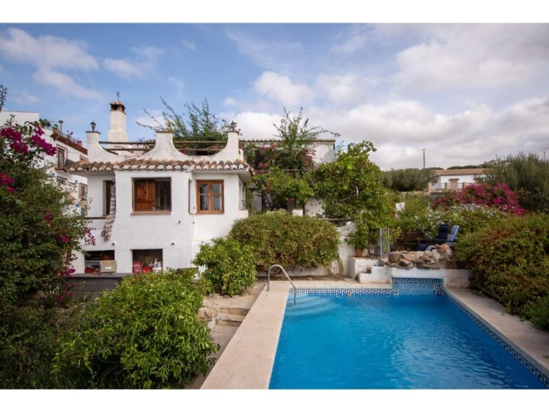 Foto del inmueble Chalet en venta en Periana (Málaga)