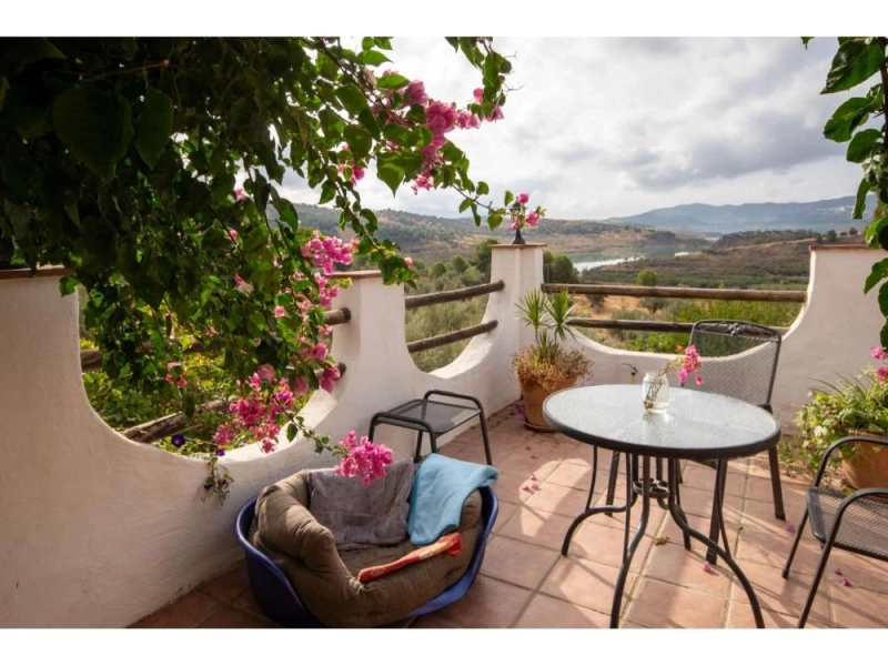 Foto del inmueble Chalet en venta en Periana (Málaga)