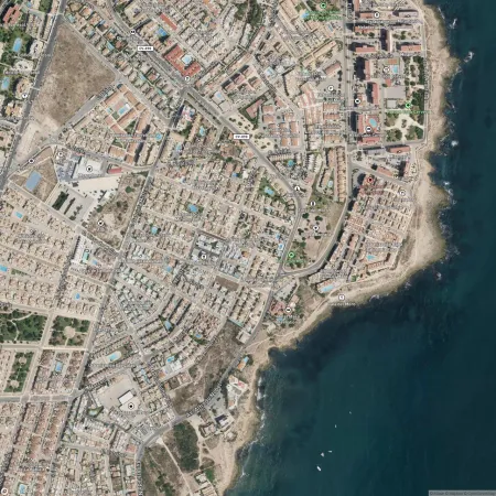 Foto del inmueble Casa de 179m2 en TORREVIEJA, ALICANTE