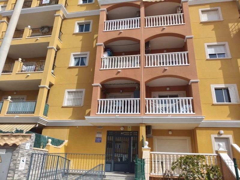 Foto del inmueble Piso de 69m2 en TORREVIEJA, ALICANTE