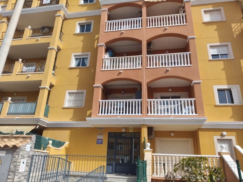 Foto del inmueble Piso de 69m2 en TORREVIEJA, ALICANTE