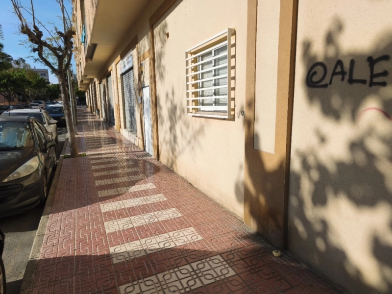 Foto del inmueble Local de 120m2 en MUTXAMEL, ALICANTE