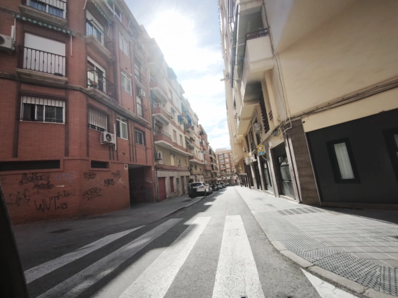 Foto del inmueble Local de 74m2 en ALICANTE/ALACANT, ALICANTE