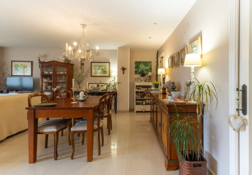 Foto del inmueble Ático en venta en calle Ciutat de Laval, Gandía