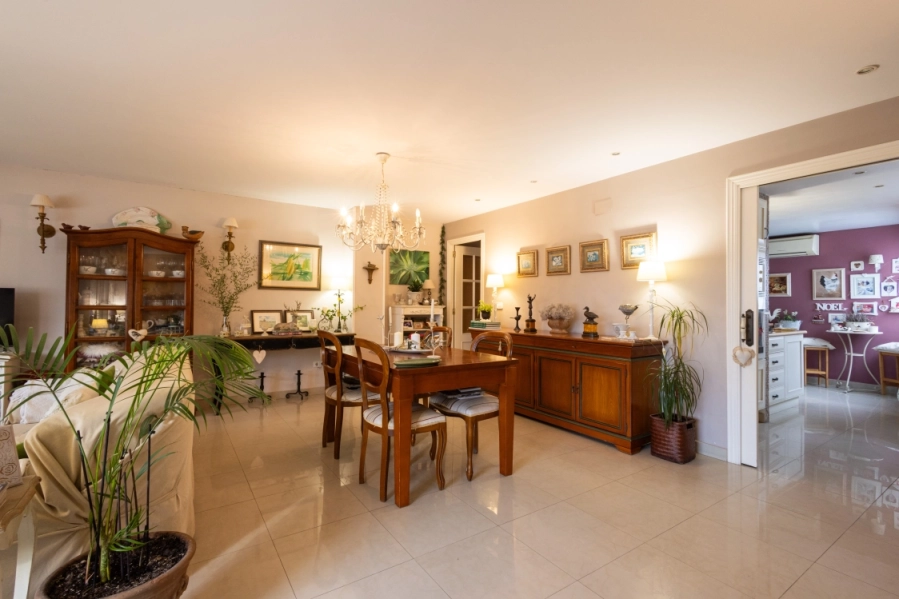 Foto del inmueble Ático en venta en calle Ciutat de Laval, Gandía