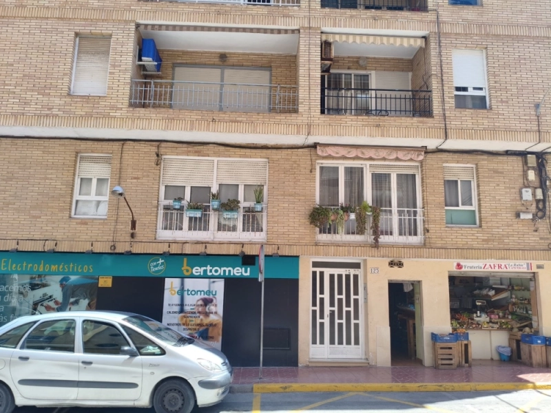 Foto del inmueble Piso de 72m2 en GUARDAMAR DEL SEGURA, ALICANTE