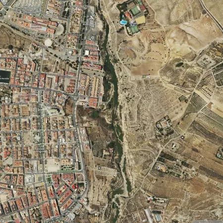 Foto del inmueble Piso de 135m2 en HUERCAL-OVERA, ALMERÍA