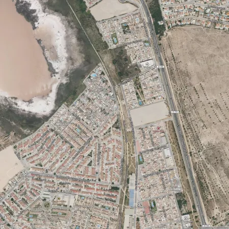 Foto del inmueble Casa de 71m2 en TORREVIEJA, ALICANTE