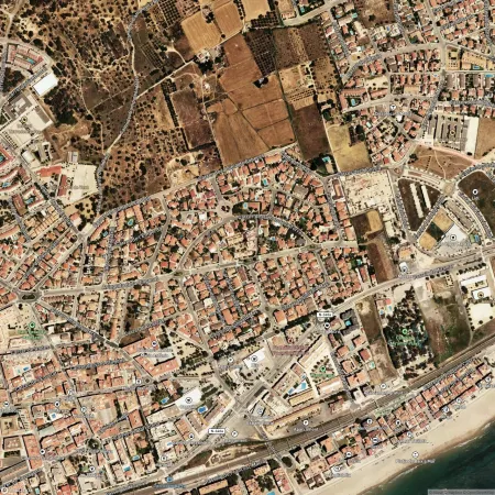 Foto del inmueble Casa de 246m2 en TORREDEMBARRA, TARRAGONA