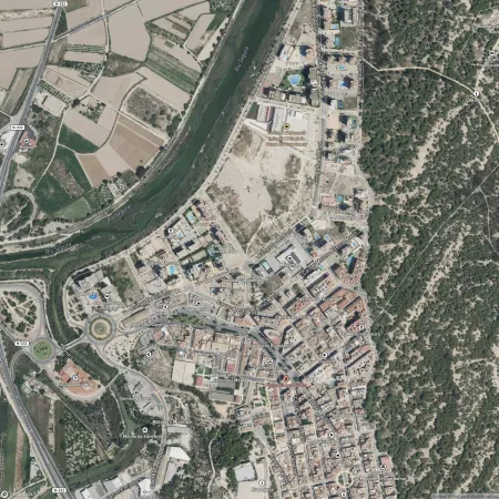 Foto del inmueble Garaje de 19m2 en GUARDAMAR DEL SEGURA, ALICANTE