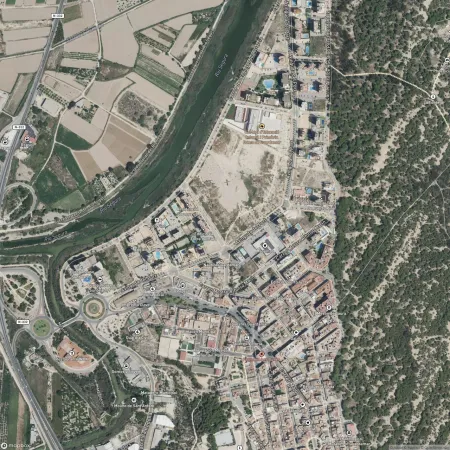 Foto del inmueble Garaje de 16m2 en GUARDAMAR DEL SEGURA, ALICANTE