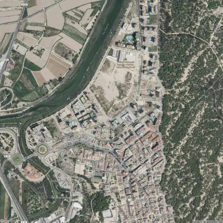 Foto del inmueble Garaje de 13m2 en GUARDAMAR DEL SEGURA, ALICANTE