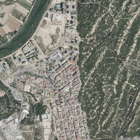 Foto del inmueble Garaje de 13m2 en GUARDAMAR DEL SEGURA, ALICANTE