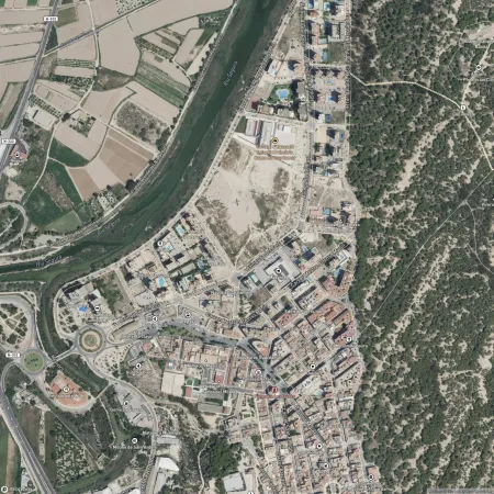 Foto del inmueble Garaje de 19m2 en GUARDAMAR DEL SEGURA, ALICANTE