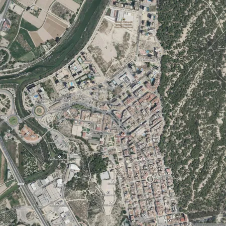 Foto del inmueble Garaje de 19m2 en GUARDAMAR DEL SEGURA, ALICANTE