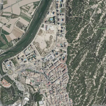 Foto del inmueble Garaje de 19m2 en GUARDAMAR DEL SEGURA, ALICANTE