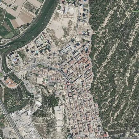 Foto del inmueble Garaje de 18m2 en GUARDAMAR DEL SEGURA, ALICANTE