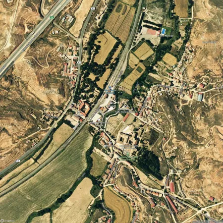 Foto del inmueble Garaje de 141m2 en SANTA MARIA DE HUERTA, SORIA